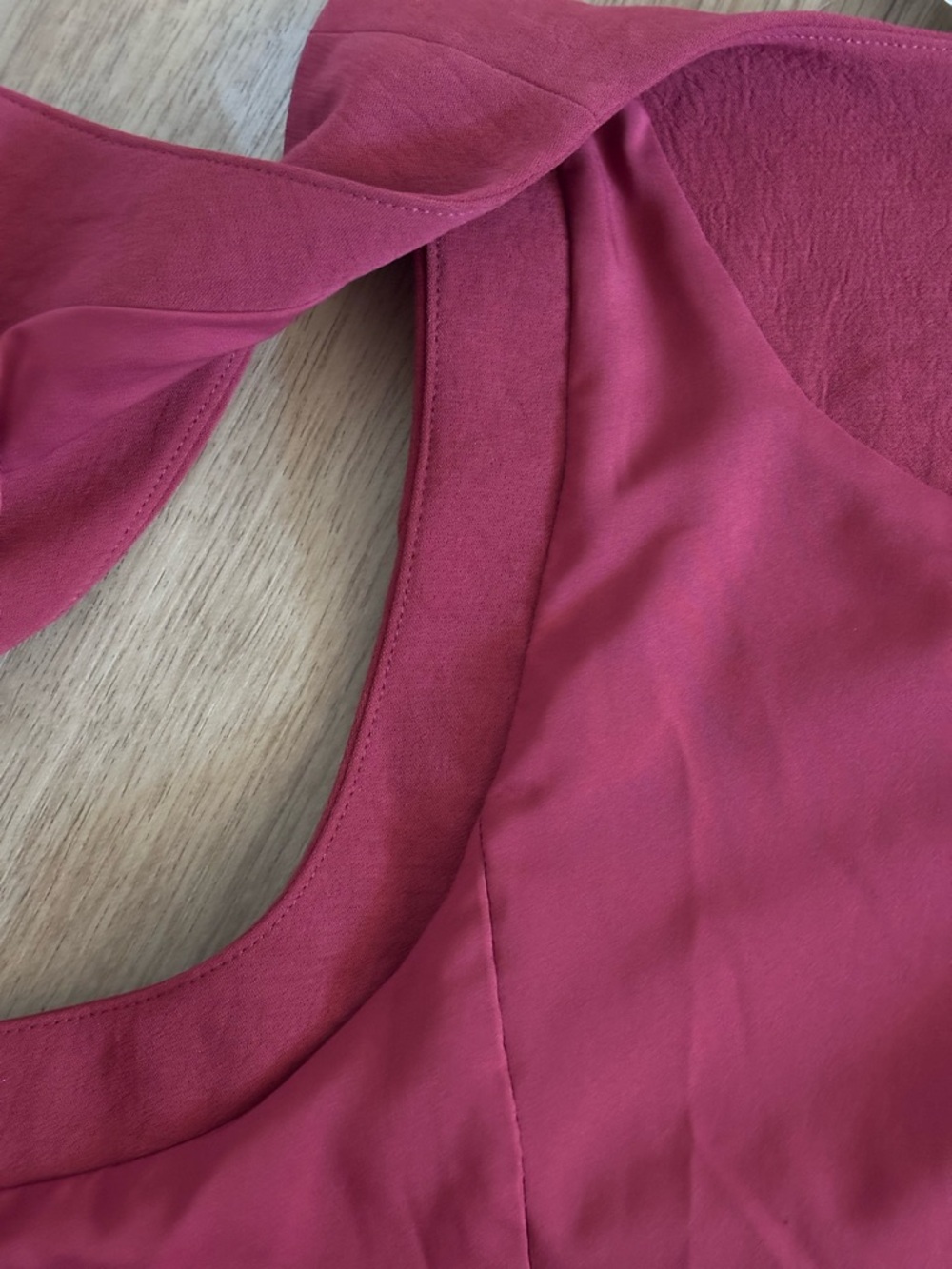 A New Day Button Up Vest Women’s Medium Burgundy Crepe Long Line V Neck - Picture 6 of 8